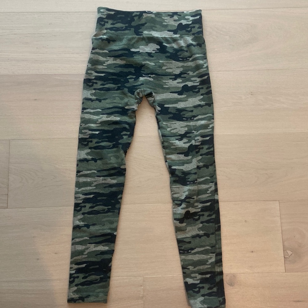 Cute, green camo leggings that are super stretchy and will keep you warm!